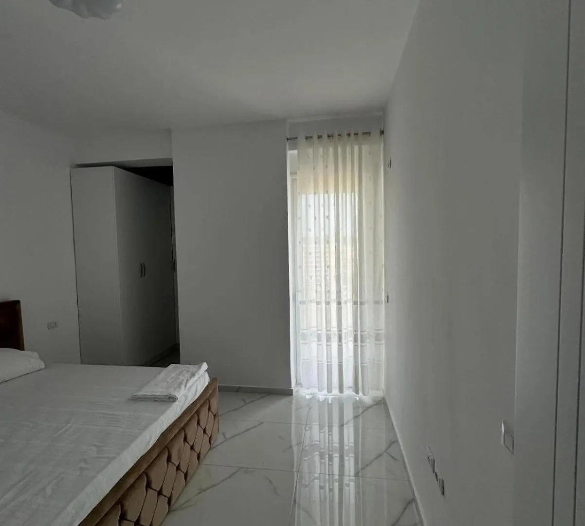 Paola'S Apartment Vlore