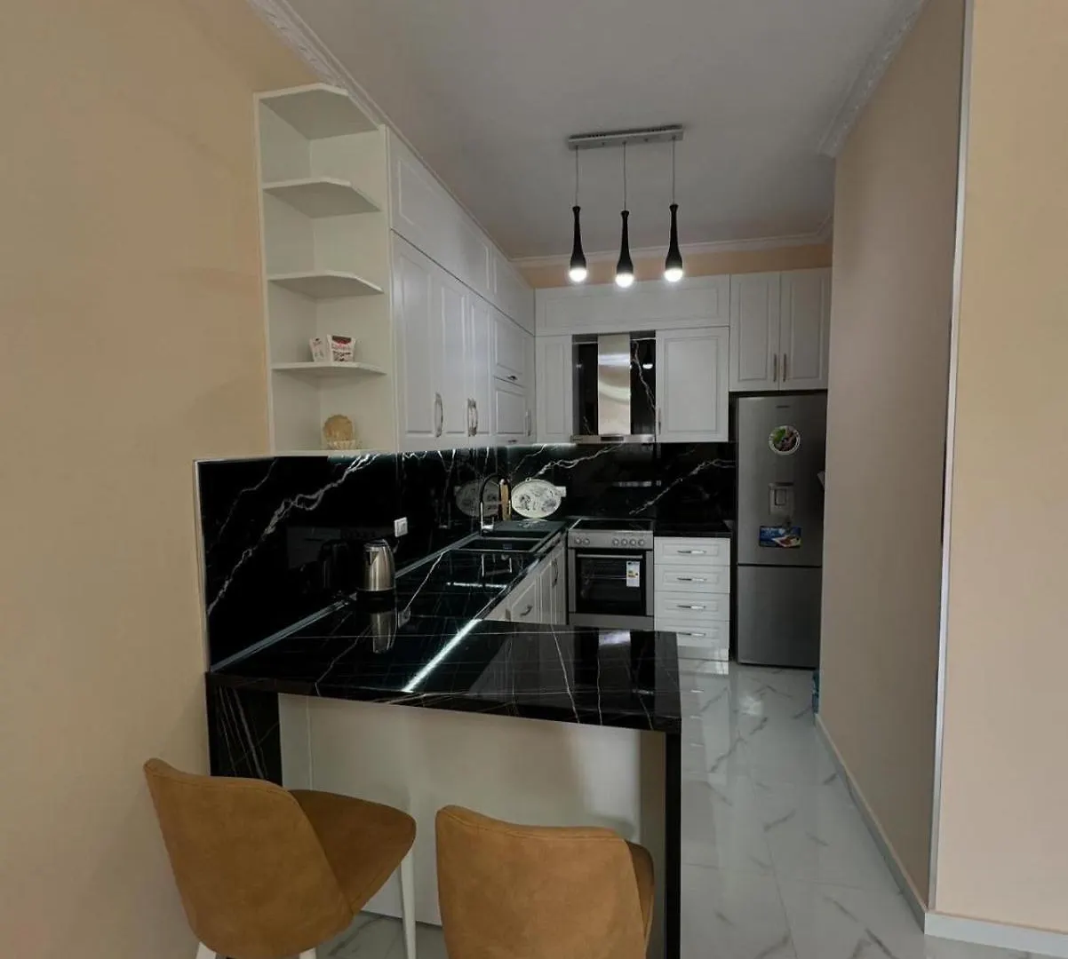 Paola'S Apartment Vlore